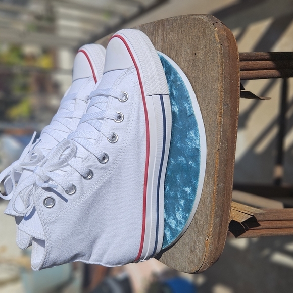 Converse Shoes - Converse Chuck Taylor All Star Hi High Top Shoes White Men's 4.5 Women's 6.5 EUC